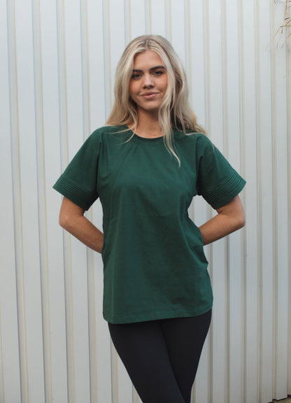 Serene Everyday Nursing T-Shirt (Forest Green)